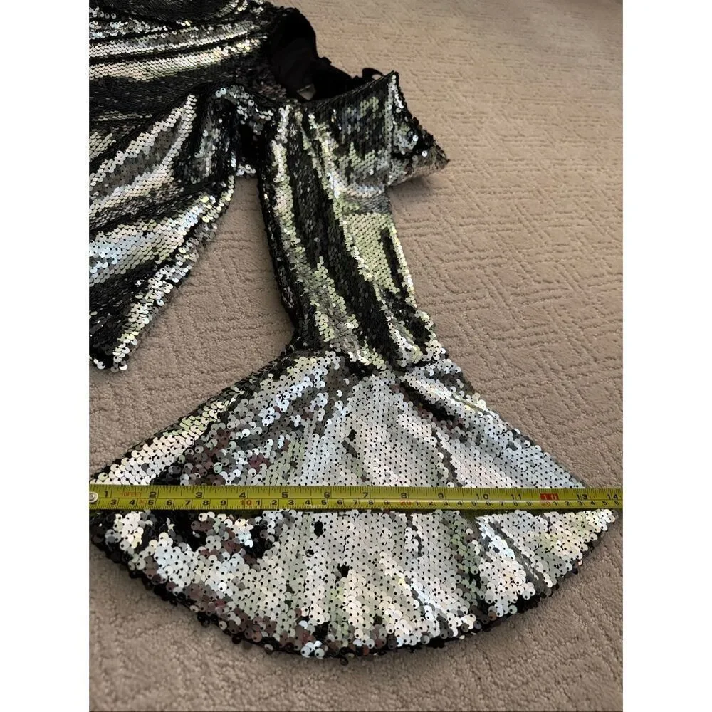 NWOT Design Lab Sequin Bell Sleeve Blouse - Picture 5 of 10